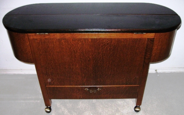 Prohibition Portable Pop-Up Bar of Oak w/ Butterfly Movement