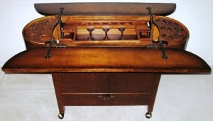 Prohibition Portable Pop-Up Bar of Oak w/ Butterfly Movement - Image 2