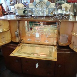 Sideboard/Bar of Walnut with Incredible Quadruple Mechanism
