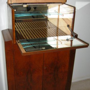 Cellarette of Walnut with Intriguing Veneer Patterns