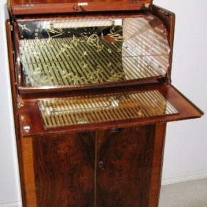 Cellarette of Fabulous Burl Walnut with Triple Mechanism